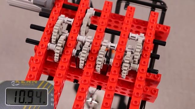 Testing Lego gear systems for hoisting смотреть онлайн