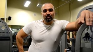 ягодичные мышцы + ОТВОДЯЩИЕ МЫШЦЫ БЕДРА! подчеркиваем линию ягодичной мышцы!