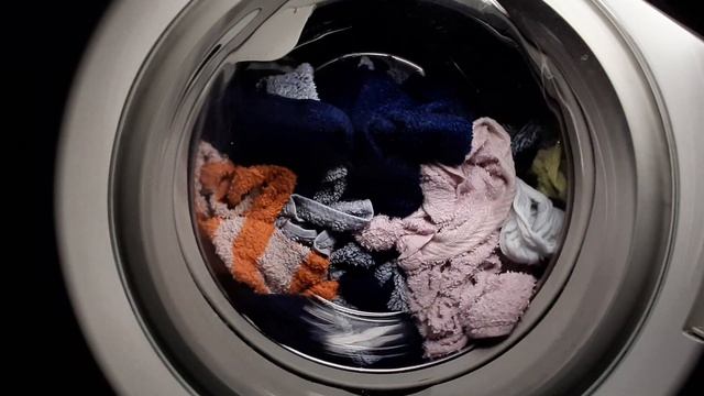 AEG Lavamat W1450 Spin after 1st rinse