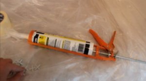 Как положить (приклеить) плитку на кухне. Фартук на кухню на жидкие гвозди. Декоративная плитка