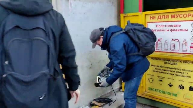 МЕНЯ СЪЕЛ МОНСТР ПОМОЙКИ?#dumpsterdiving #конкурент #помойки #стасаскет #мусорки