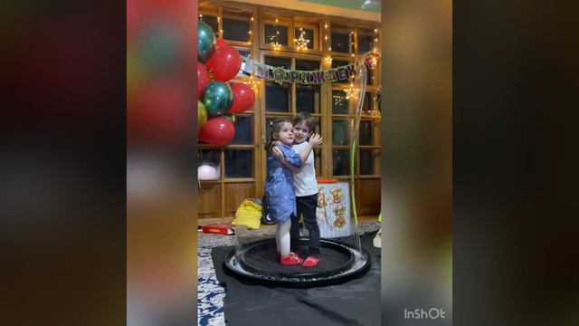День рождения Микаэля