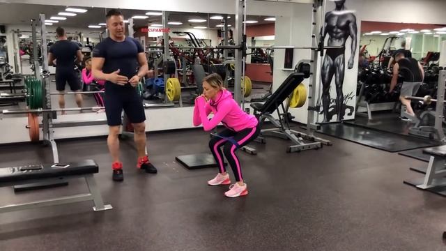 1.49. Движение в сторону приставными шагами фитнес-резинкой смотреть онлайн