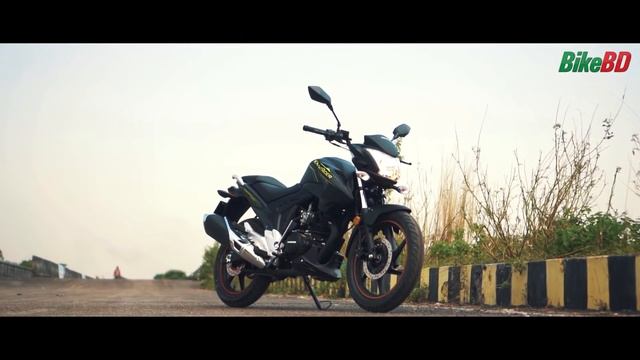 Runner Knight Rider V2 First Impression Review! смотреть онлайн