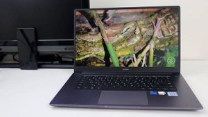 Huawei MateBook D15: обзор ноутбука на CORE i5, который рвет конкурентов!