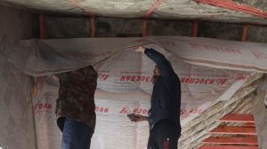 Завершаем утепление крыши своими руками. Считаем сколько стоит утепление кровли.