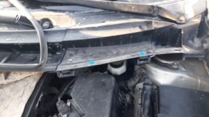 Заливка тормозной жидкости в автомобиль Toyota Auris 2006 - 2012