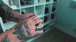 Learn the DOUBLE FACE card trick - Magic Tutorial