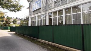 Жилой район. Дома в центре посёлка Цитрусовый совхоз. Абхазия