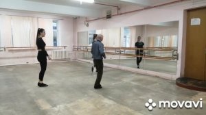 Хореография. Элементы Кавказского танца ( женские и мужские) исполняют русские девчонки.