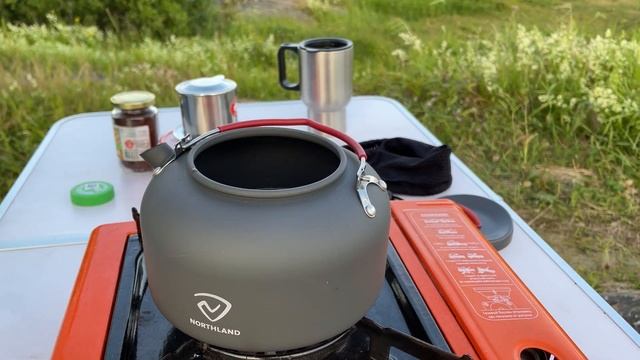 Ночевка в машине Infiniti QX56 на берегу Белого моря. Мой простой кемпинг в Карелии. смотреть онлайн