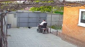 Коляска с электроприводом Артем 220