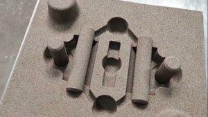 Процесс формовки по технологии ХТС корпусов Р232 для сельскохозяйственной техники.