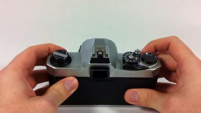 How to Load and Unload 35mm Film