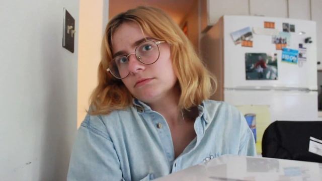 Everything is awful here is my new laptop смотреть онлайн