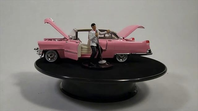 Jada Toys Hollywood Rides: 1955 Cadillac Fleetwood Pink & Elvis Figure 1/24 Scale смотреть онлайн