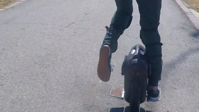 НА ОДНОЙ НОГЕ НА МОНОКОЛЕСЕ. GOTWAY MSUPER X/1600 Wh смотреть онлайн