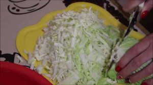 САМЫЙ ПРОСТОЙ НО ВКУСНЫЙ САЛАТ С ПЕКИНСКОЙ КАПУСТЫ, ЛЕГКИЕ САЛАТЫ, РЕЦЕПТ САЛАТА С КАПУСТЫ, ПЕКИНСК