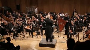 Альфред Шнитке. Менуэт и Фуга из Сюиты в старинном стиле (оркестровка Вячеслава Иванова)