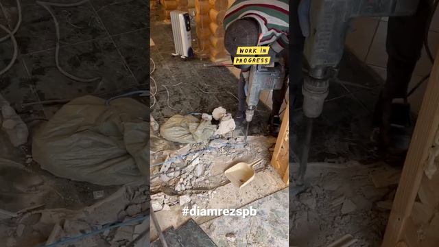 #демонтаж стяжки пола толщиной 70 мм и 60м2 занимает два дня, стоимость 50000 без вывоза мусора. смотреть онлайн