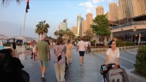 Walk in Dubai Jumeirah Beach Residence