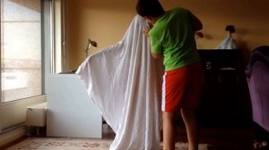Как сделать костям привидения хэлуин.How to do a ghost costume.