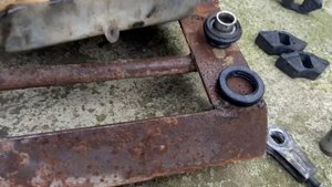 Замена подшипника ведомой звезды на Yamaha YBR 125