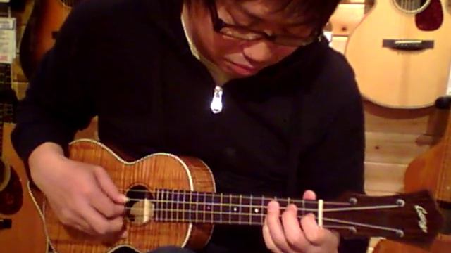 Collings Concert Ukulele demo - A Hard Day's Night by 荒谷みつる смотреть онлайн