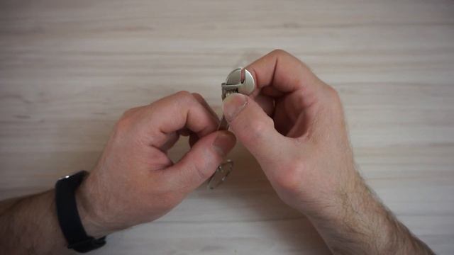 Брелок в виде разводного ключа смотреть онлайн