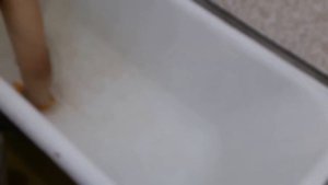 Как обновить старую ванну.