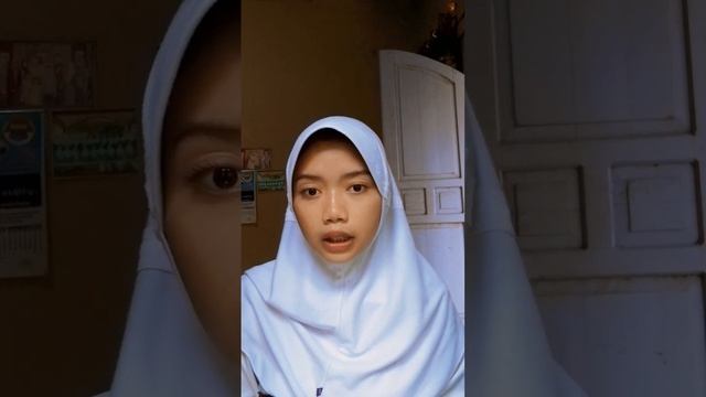 Berita Dalam Bahasa Inggris "Indonesia earthquake topples houses in Java; death toll rises to 162" смотреть онлайн