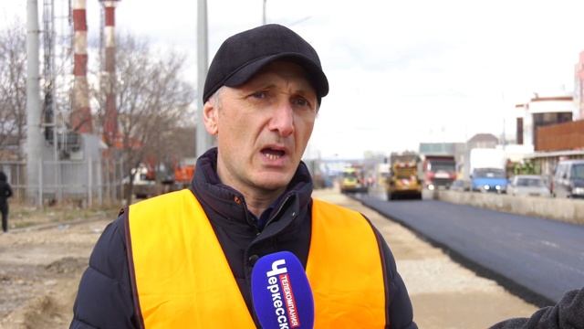 В Черкесске начался капитальный ремонт улицы Октябрьской смотреть онлайн