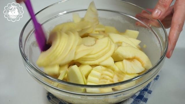 Французский невидимый яблочный  пирог. Простой рецепт.