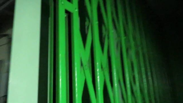 Заброшенные грузовые лифты в ТЦ Савиново. (20.01.2022) смотреть онлайн