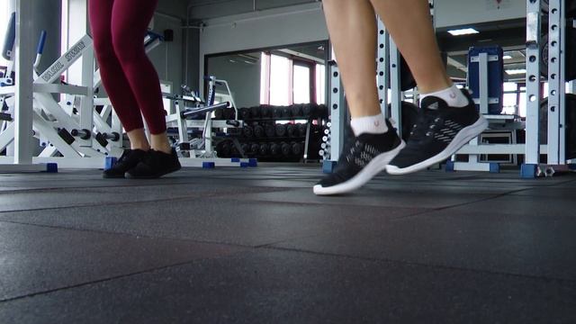 ВИКА В СПОРТЕ: Кикбоксинг смотреть онлайн