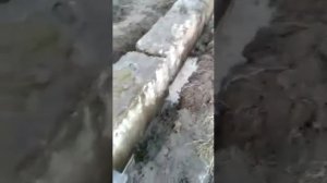 Проливка фундамента водой