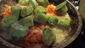 Как  приготовить суп со ШПИНАТОМ. Простой рецепт супа из шпината. Полезный Суп за 30 минут