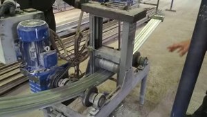 Профилегиб ПТЭ-300 производство теплиц гибка дуг за два прогона