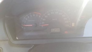 Lancer 9 плавают обороты при прогреве