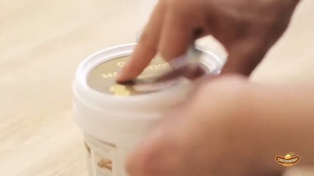Сладкие блинчики с начинкой из творожного сливочного сыра Cheeseberry
