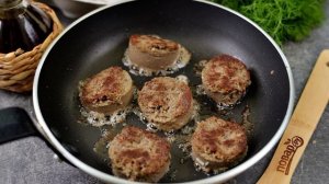 Яичница с ливерной колбасой