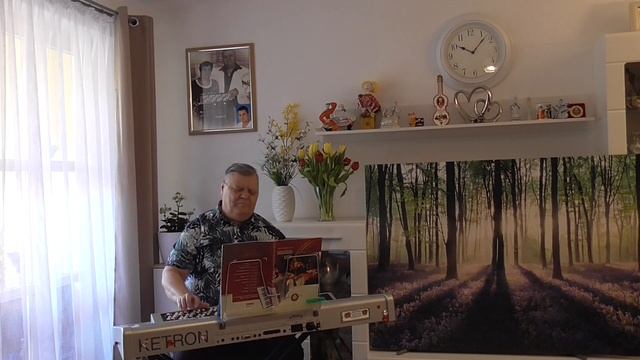 Муз. А.  Лысак  "Рэгтайм" исп.В.Мозбах.