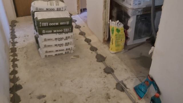 А как по факту? Поклеить ОБОЙКИ и кинуть ЛАМИНАТИК и ВСЁ ??? Наглядный пример ТАКОЙ работы! смотреть онлайн