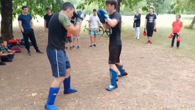 Зрелищный поединок двух принципиальных соперников смотреть онлайн