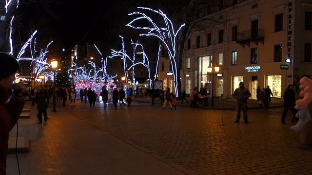 Уличные Музыканты - Одесса, Дерибасовская / Street Musicians - Odessa, Deribasovskaya str. смотреть онлайн