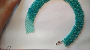 Как сделать колье на бисерной сетке , камень Аквамарин .