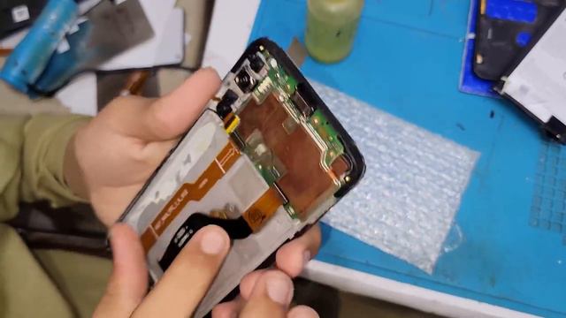 Замена экрана Tecno Spark Broken Screen and Touch Combo Replacement