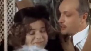 Переговоры полковника и главного героя  Из к ф 'Здравствуйте, я ваша тётя!' online video cutter com