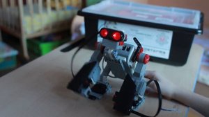 Lego Mindstorms EV3 программирование робота Горилла с контроллера