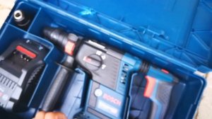 Unpacking / unboxing Cordless Rotary Hammer Bosch GBH 18V-26 F Professional 0611910003